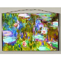 Claude Monet - Seerosen Vi., Glasmalerei Und Druck Auf Leinwand. | Leinwand 280 G/M² Matt.geschenk von Bohemiaimage