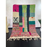 Handgefertigter Boujaad Wollteppich Berber Teppich 250 X 150 cm Handgefertigter Boujaad Wollteppich Berber Teppich 250 X 150 cm von Bohemiamarrakech