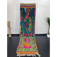 Handgefertigter Boujad Teppich 25 X 70 cm Farbenfroher Abstrakter Berberteppich Handgefertigter Boujad Teppich 25 X 70 cm Farbenfroher Abstrakter Berberteppich von Bohemiamarrakech