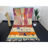 Vintage Berber Teppich Handgefertigter Boujaad Wollteppich Aus Marokko Vintage Berber Teppich Handgefertigter Boujaad Wollteppich Aus Marokko von Bohemiamarrakech