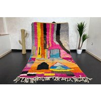 Vintage Berber Teppich Handgefertigter Boujad Wollteppich Aus Marokko Vintage Berber Teppich Handgefertigter Boujad Wollteppich Aus Marokko von Bohemiamarrakech