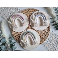 Regenbogen Makramee Mit Trockenblumen Personalisiert | Türschild Kinderzimmer Geschenk Taufe Name Wandbehang Regenbogen Makramee Mit Trockenblumen Personalisiert | Türschild Kinderzimmer Geschenk Taufe Name Wandbehang von Boho4Kids