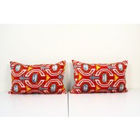 16" X 24" Set Von Zwei Roten Ikat Samt Lumbar Kissenbezug, Paar Kissenbezug von BohoGiftsStore