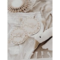 Unendlich Geliebt Schild Holz | Liebevolles Holzschild Baby Kinderzimmer Wanddeko Geschenk Geburt Taufe Boho Wandtafel Unendlich Geliebt Schild Holz | Liebevolles Holzschild Baby Kinderzimmer Wanddeko Geschenk Geburt Taufe Boho Wandtafel von BohoWildflowerVibes