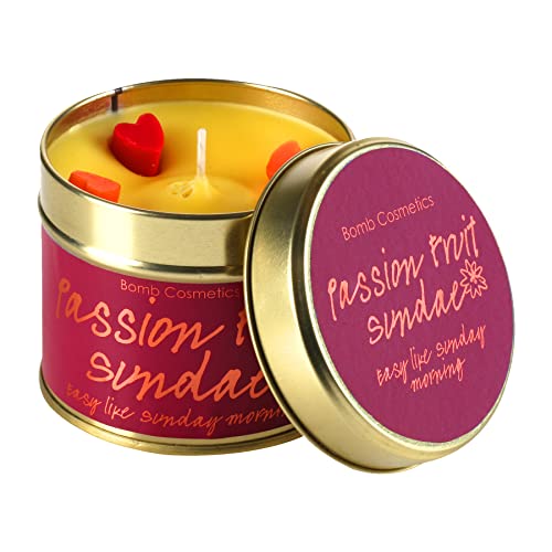 Bomb Cosmetics handgegossene Duftkerze Passion Fruit Sundae Bomb Cosmetics handgegossene Duftkerze Passion Fruit Sundae von Bomb Cosmetics