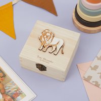 Neue Baby Löwe Schmuckbox, Neugeborenen Geschenk, Personalisierte Andenken Aufbewahrungsbox, Dschungel Junge Oder Mädchen Safari, Shower Ideen von Bombus