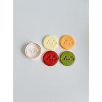 4-Teiliges Emoji-Ausstechform-Set | Lebendiges Glückliches Gesicht Keksform Backstempel Für Smiley & Heart-Eye Kekse Lebensmittelechter Kunststoff 4-Teiliges Emoji-Ausstechform-Set | Lebendiges Glückliches Gesicht Keksform Backstempel Für Smiley & Heart-Eye Kekse Lebensmittelechter Kunststoff von BonBunnyBake