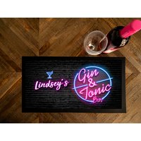 Personalisierter Barläufer - Jeder Name Gin & Tonic Home Bar Läufer Mat von Artyluce