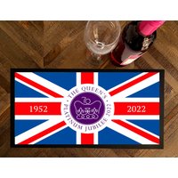 Queens Platinum Jubilee, Union Jack Flagge Bar Runner Mat - Party Feier Dekor von BoobysStudio