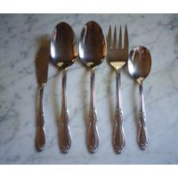 Homestead Simeon L George H Rogers Co Stainless Oneida Ltd Servierlöffel, Gabel, Zuckerlöffel Und Master Butter von BooksShop