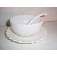 Vintage Signiert Imperial Grape Maple Leaf Sugar Fruit Bowl, Unter Teller & Löffel von BooksShop