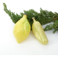 Gelbe Zitrone Und Gurke Satz Von 2 Glas Weihnachtsornamente Wohndekor Weihnachtsdekoration Gelb Gemüse Sowjetunion Vintage Vegan Geschenk Gelbe Zitrone Und Gurke Satz Von 2 Glas Weihnachtsornamente Wohndekor Weihnachtsdekoration Gelb Gemüse Sowjetunion Vintage Vegan Geschenk von BornInTheSoviet