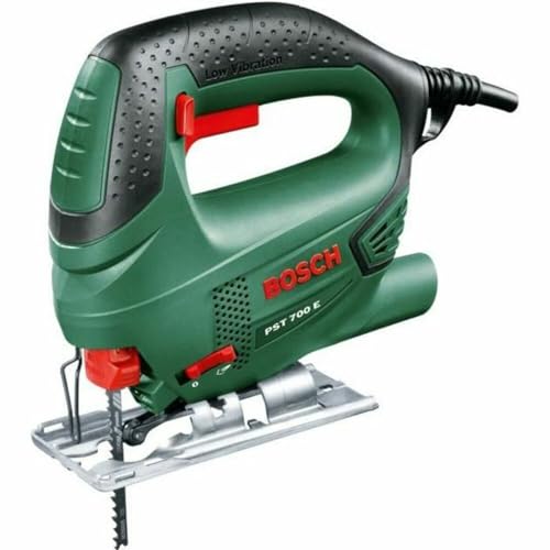 Bosch Stichsäge PST 700 E (1x Sägeblatt, Koffer, 500 Watt) von Bosch