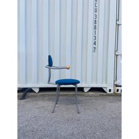 Vintage Memphis Style Postmodern Rechteckig Minimalistisch Sessel Pomo Vintage Memphis Style Postmodern Rechteckig Minimalistisch Sessel Pomo von BosnianPickers