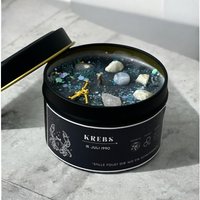 Kerze Sternzeichen Krebs Personalisierte Duftkerze Geburtstag Sternzeichenkerze Sternbild Edelsteine Nachthimmel Look Mit von BotanicalGlowCandles