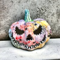 Gruselige Keramik Kürbislaterne Für Halloween, Kürbis, Handgemachte Laterne, Leuchtende Kürbislaterne von BottegaKrua