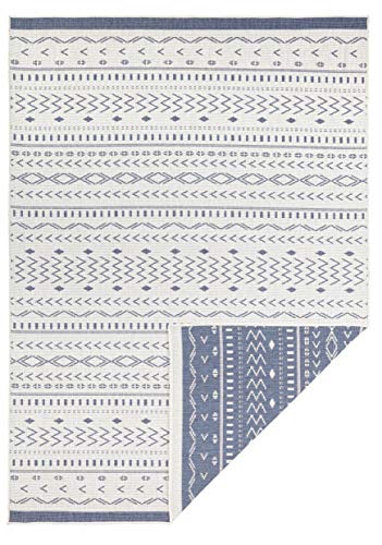 NORTHRUGS In- und Outdoor Teppich Kuba 120x170cm - Wendeteppich Wetterfest Boho Design Ethno Muster Läufer für Balkon Terrasse Garten Wintergarten Wohnzimmerteppich Wasserfest in Blau Creme von NORTHRUGS