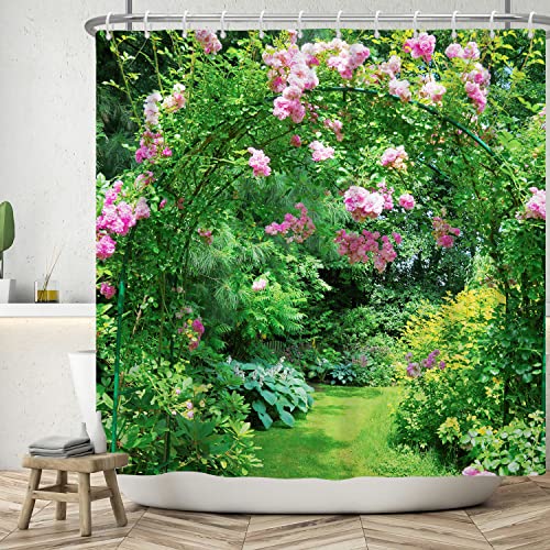 Bovlleetd 152x183cm Sommer Landschaft Duschvorhang 3D Wald Kabine Duschvorhänge Grüne Pflanze Rosa Blumen Badezimmer Vorhang Kranz Bogen Badvorhang Wasserdichter Badewannenvorhang von Bovlleetd