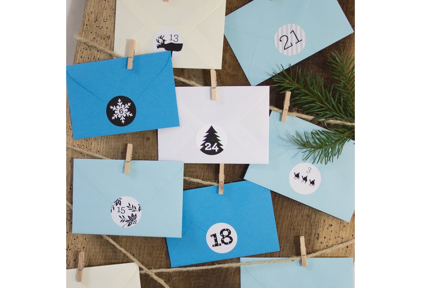 Bow & Hummingbird Adventskalender Adventskalender Set Eisblau, DIY von Bow & Hummingbird