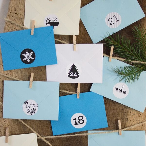 Bow & Hummingbird Adventskalender Eisblau von Bow & Hummingbird