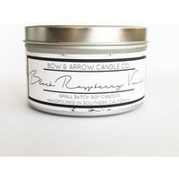 20 G Sojakerze Schwarz Himbeer Vanille Duft | Blechkerze Himbeerkerze Geschenkideen von BowAndArrowCandleCo