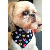 Hunde - Oder Katzenhalstuch. Lakritz Allerlei Design. 3 Größen von BowsByBellaDesigns