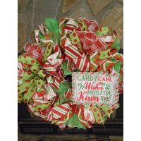 Wunderlicher Mistelzweig Küsst Weihnachtskranz von BowsandBurlapGA