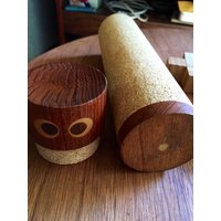 Teakholz Kork Zigarre Brief Container Schiff Mid Century Modern Augen Holz Skulptur von BrainWashington
