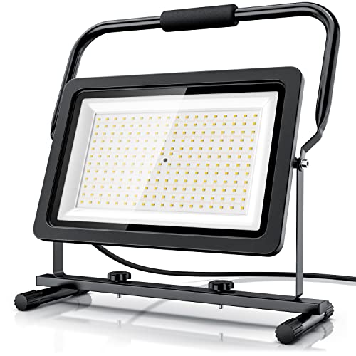 Brandson - Baustrahler LED 150 Watt - Arbeitsscheinwerfer - Bauscheinwerfer - 216 SMD LEDs – 2700k - Standgestell und Tragegriff - 12000 Lumen – 4 m Stromkabel - Metallgehäuse - IP65 von Brandson