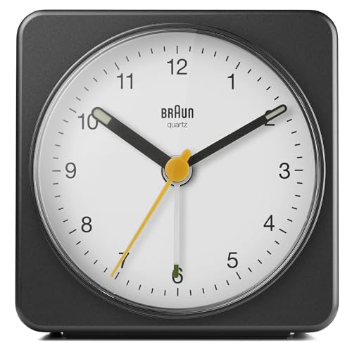 Braun Klassischer analoger Wecker Schlummerfunktion und Licht, ruhiges Quarzuhrwerk, Crescendo-Alarm, schwarz-weißes Modell BC03BW. von Braun