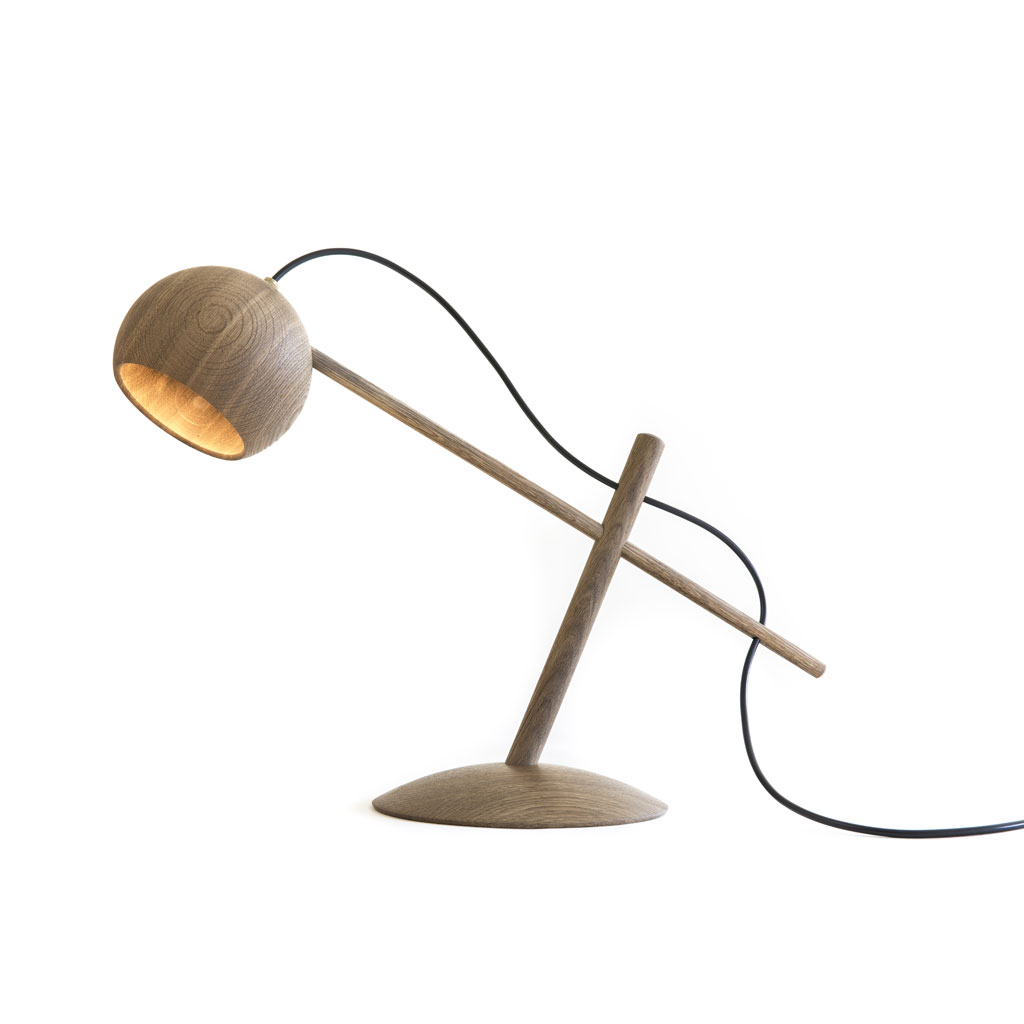Brdr. Krüger - Lune Lamp - Design LED Schreibtischleuchte aus Holz von Brdr. Krüger