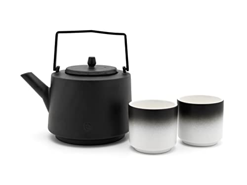 3-tlg. Asia Teekannen Set 1.2 Liter - schwarzer Teekessel aus Gusseisen mit Teefilter & 2 Porzellan Teebechern von Bredemeijer