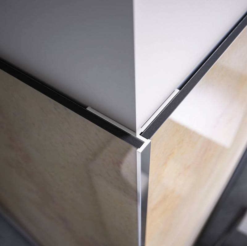 Breuer Eckprofil außen flächenbündig 2,3x2,3x255 cm, alu silber matt von Breuer