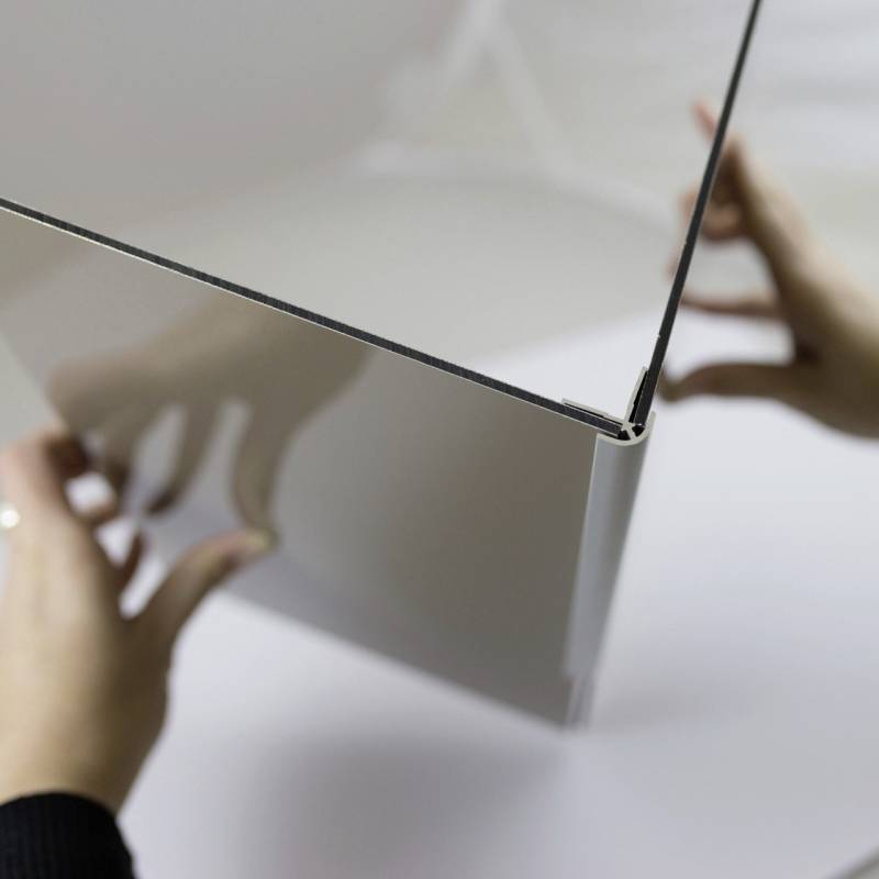 Breuer Profil Ecke aussen 2,3x2,3x255 cm, alu chromeffekt Breuer Profil Ecke aussen 2,3x2,3x255 cm, alu chromeffekt von Breuer