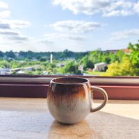 Handgemachte Keramik - Braune Tasse Handgemachte Keramik - Braune Tasse von BricabraqueStudio
