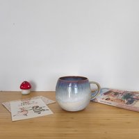 Handgemachter Keramik Becher - Flieder Handgemachter Keramik Becher - Flieder von BricabraqueStudio