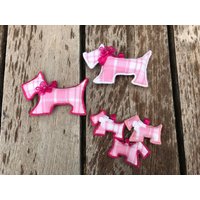 Auswahl An Pink Scottie Dog Ornamenten von BrickLaneSewingCo