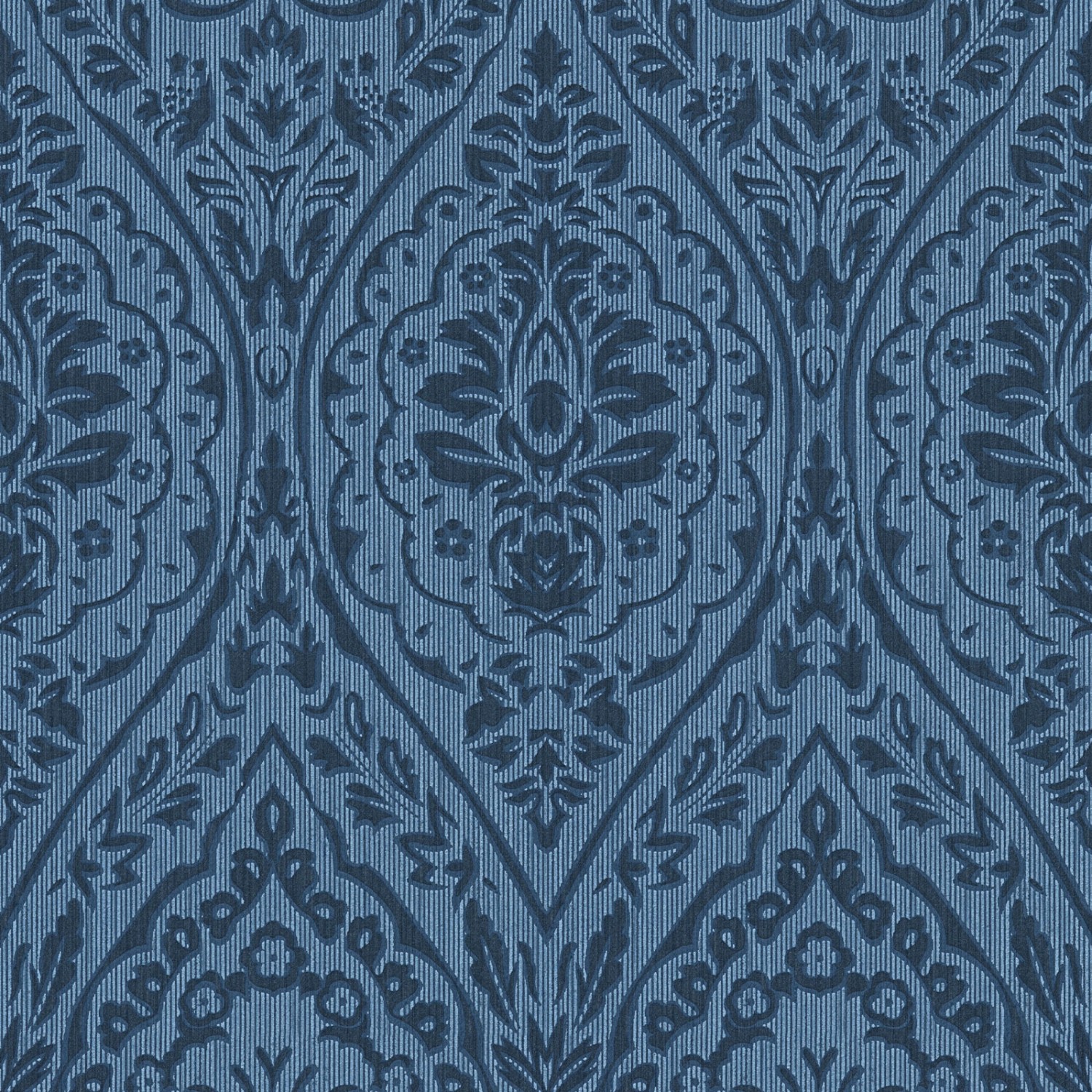 Bricoflor Ornament Tapete Blau Elegante Vlies Textiltapete mit Barock Muster Floral Dunkelblaue Textil Vliestapete für Landhaus Ess und Wohnzimmer Bricoflor Ornament Tapete Blau Elegante Vlies Textiltapete mit Barock Muster Floral Dunkelblaue Textil Vliestapete für Landhaus Ess und Wohnzimmer von Bricoflor