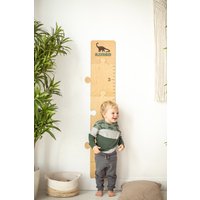 Kinder-Messlatte Aus Holz, Dinosaurier Thema, Regenbogen Spielzimmer Dekor, Pastell Kinderzimmer Benutzerdefinierte Wachstumskarte von BrightGiftUS