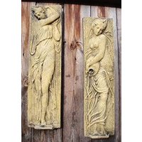 Paar Weibliche Garten Wandplatten Wasserträger Dekorative Stein Gartenverzierungen 43 cm/17 "H von BrighthelmStone