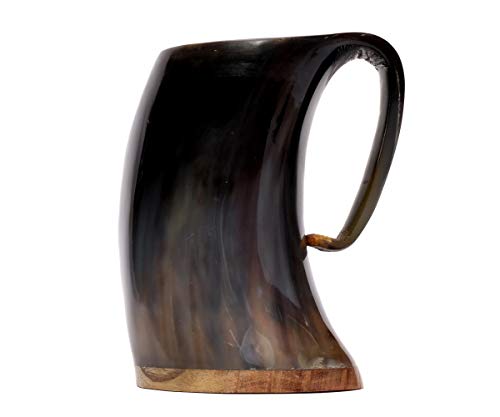 Brillibrum Design Trinkhorn Becher echtes Kuhhorn poliert mit Griff Wikinger Becher Trink-Gefäß aus Horn Bierkrug Mittelalter Unikat Horntasse Met (400 ml, Kuhhornbecher) von Brillibrum