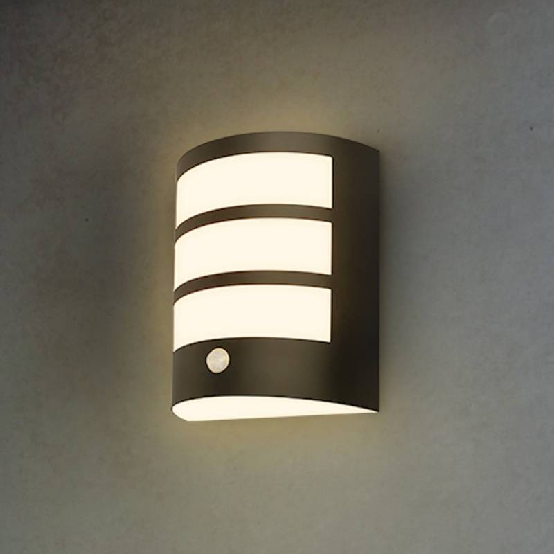 Briloner Led Akku Außenwandleuchte Lampe Sensor Schwarz Ip44 Bewegungsmelder    B-Ware von Briloner