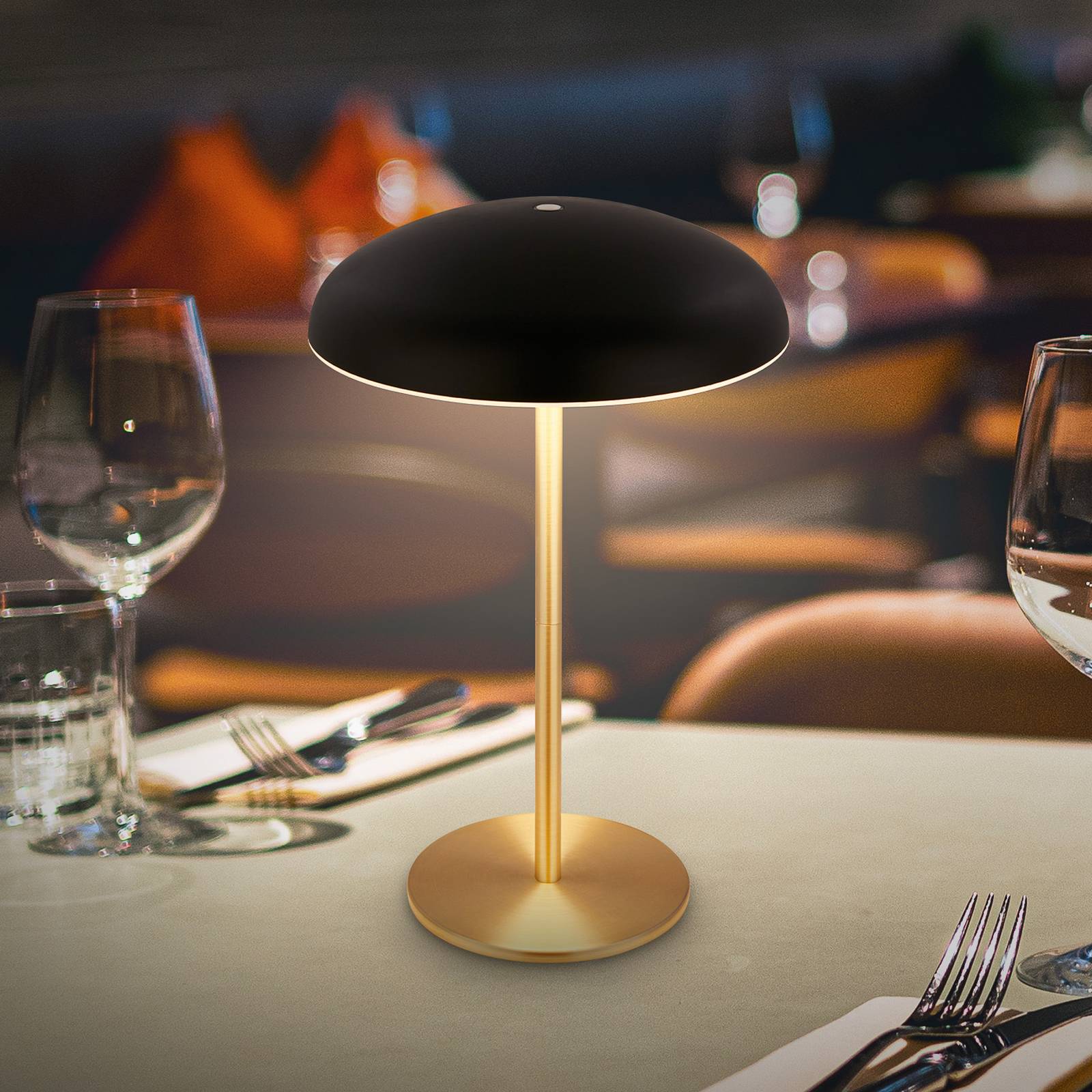 LED-Akku-Tischlampe Brilo unplugged Caxa, schwarz/messing von Briloner