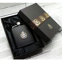 Royal Engineers Flachmann Re Spirit Whisky Spirituosen Armee Geschenk Boxed Matt Schwarz Gold Metallwappen Luxus Militärgeschenke Metallabzeichen Im von BritishGoldCompany
