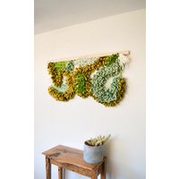 Textile Wandskulptur in Grün - Abstrakte Kunst Aus Wolle Handgefärbte Faserarbeit Für Das Moderne Interieur Textile Wandskulptur in Grün - Abstrakte Kunst Aus Wolle Handgefärbte Faserarbeit Für Das Moderne Interieur von BroadwickFibers