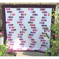 Take Flight Batik Patchwork Quilt - Größe 252242 cm Take Flight Batik Patchwork Quilt - Größe 252242 cm von BrobyDesign