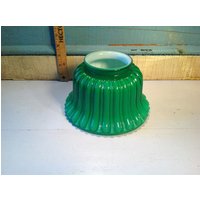 Vintage Green Light Shades Vintage Green Light Shades von BrocanteMitchVintage