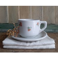 Rar 1 Antike Tasse & Unterteller Kaffeekakaoteetasse Aus Dickem Porzellaneisenstein...weisses Geschirr Mit Blumenstreublümchen Dekor von BrocanteundAntikes