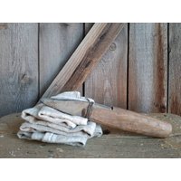 Rar Antiker & Uriger Wetzstein Zum Schärfen Der Senseantikes Gartenwerkzeugantikes Gartengerätaltes Gärtner Werkzeugbauern Werkzeug von BrocanteundAntikes