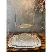 2-Stöckiger Tablett Ständer | Etagere 2-Stöckiges Serviertablett Gold Mit 2 Ebenen Cookie Stand - Silber Kuchenständer von BronzHomeAccessories